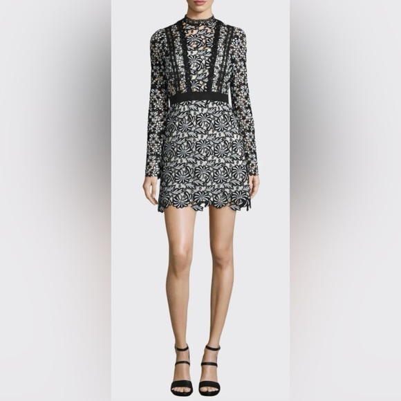 Self Portrait Antoinette Floral Guipure Lace Long Sleeve Mini Dress size 6 - Picture 3 of 16